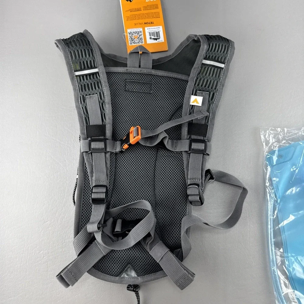 Teton Sports Trail Runner 2.0 Hydration Hiking Backpack Adventure Rugged Minimal